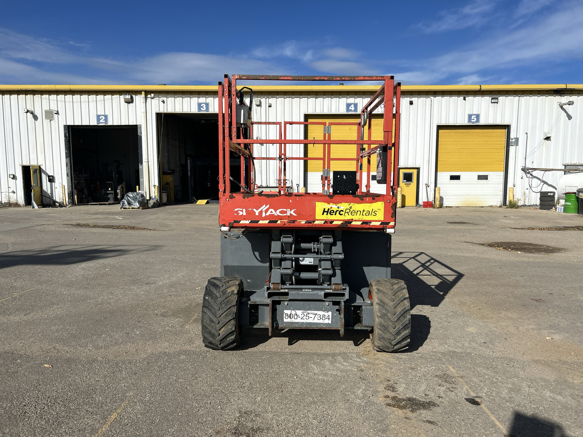 2019 Skyjack SJ-6826RT-5