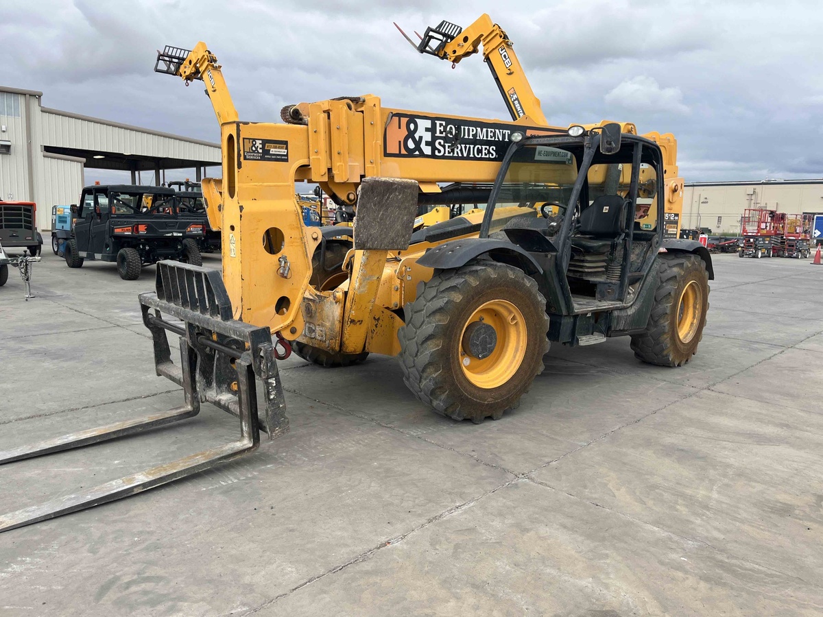 2017 JCB 512-56-2