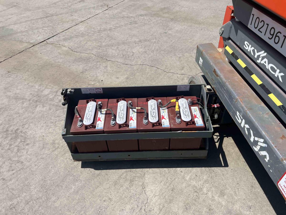 2017 Skyjack SJ3219