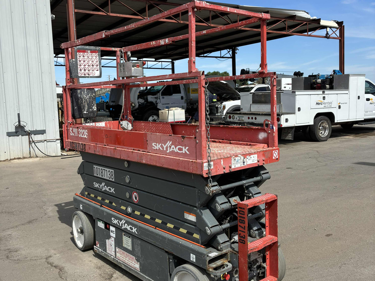 2016 Skyjack SJ3226-5