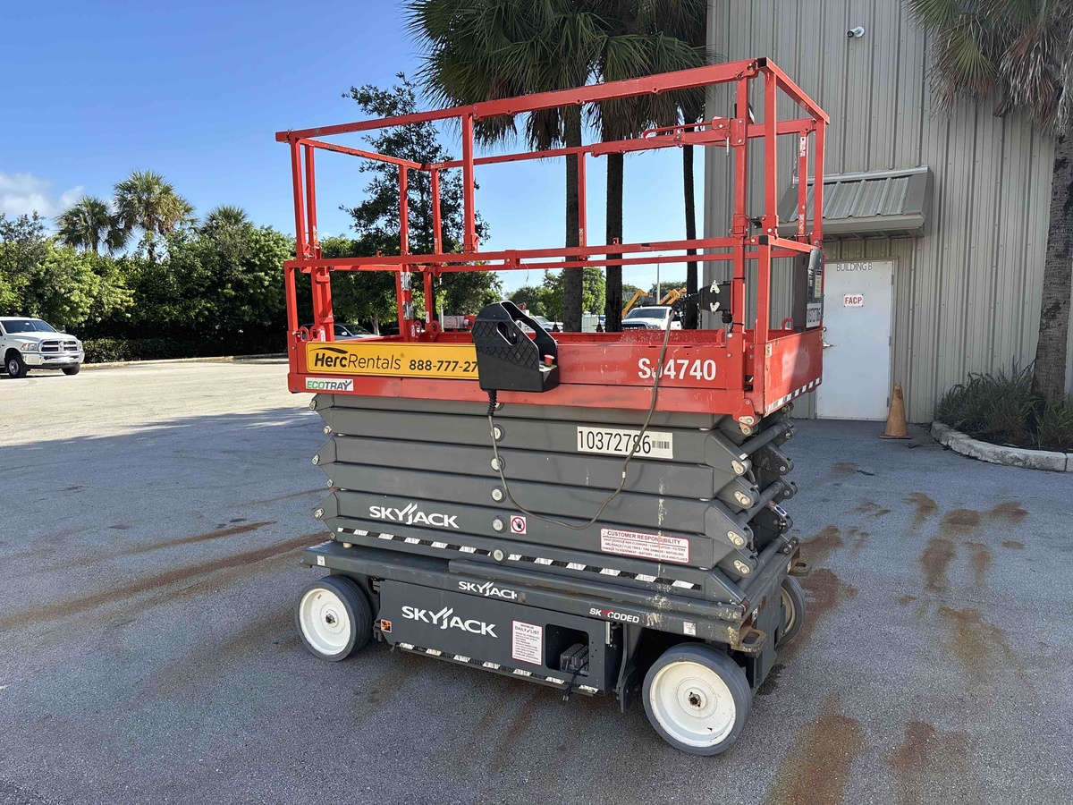 2022 Skyjack SJ4740-4