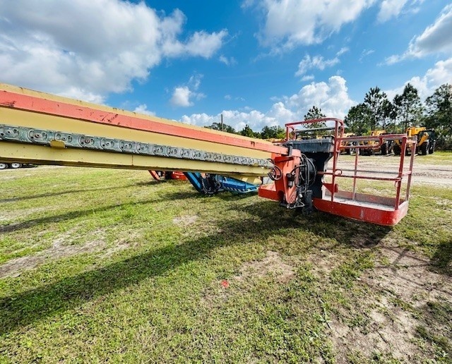 2018 JLG 600S-7