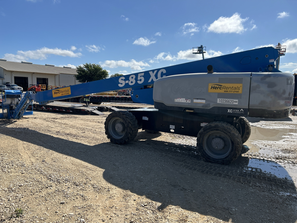 2018 Genie S-85-4