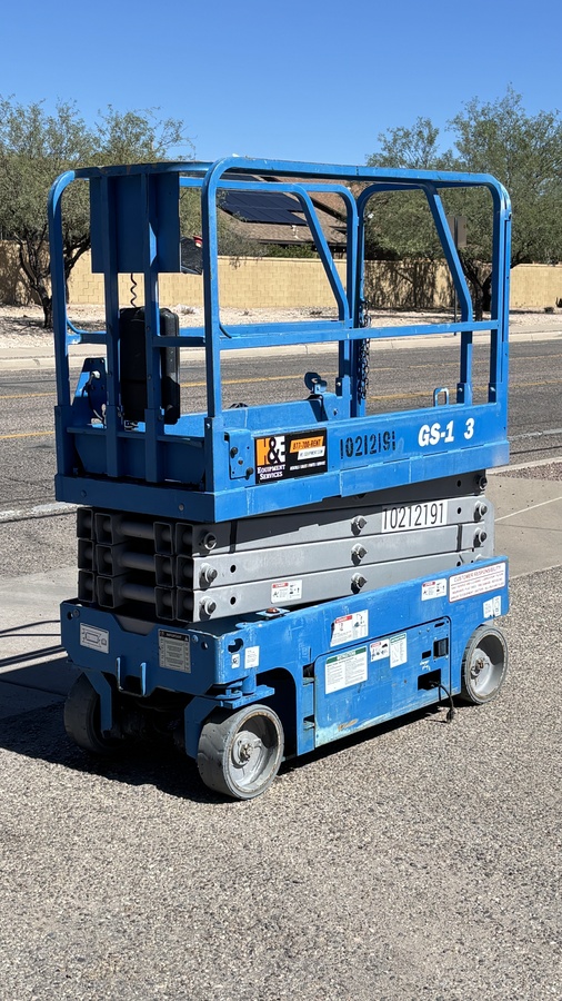 2017 Genie GS-1930