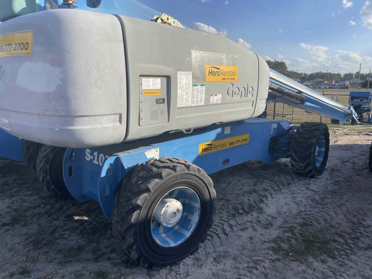 2014 Genie S-105