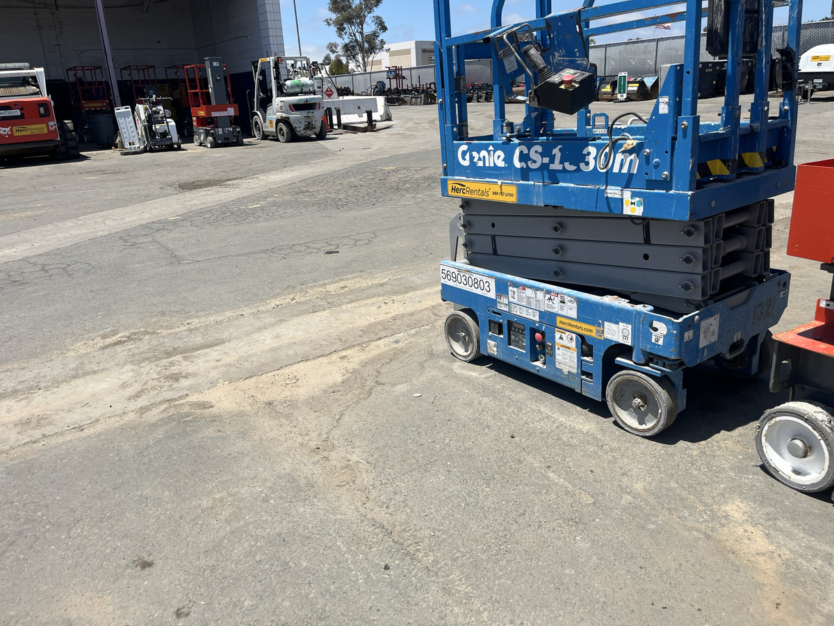 2019 Genie GS1330M-5