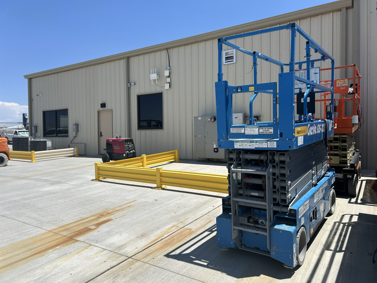 2019 Genie GS-3232-4