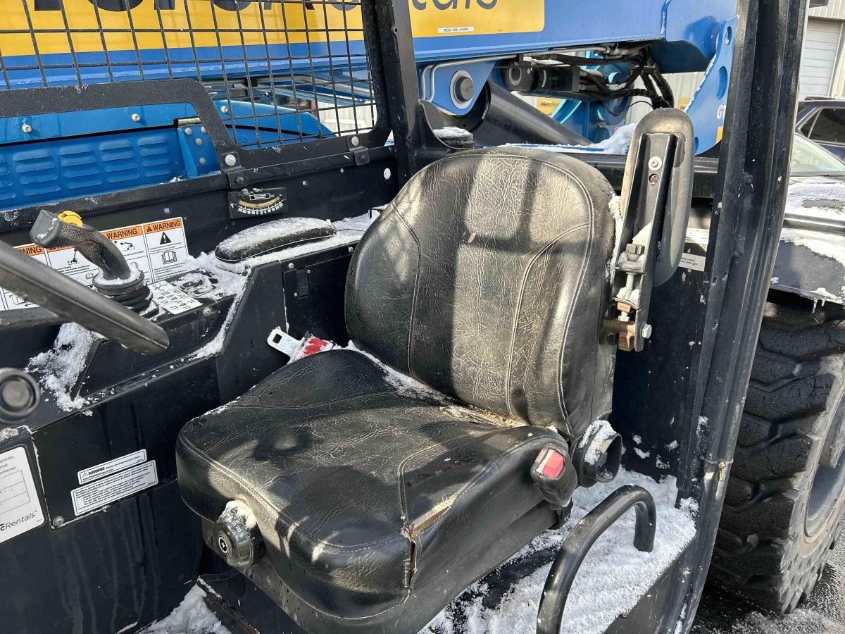 2019 Genie GTH 844