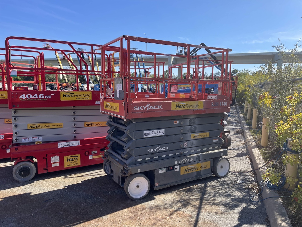 2020 Skyjack SJ4740-2