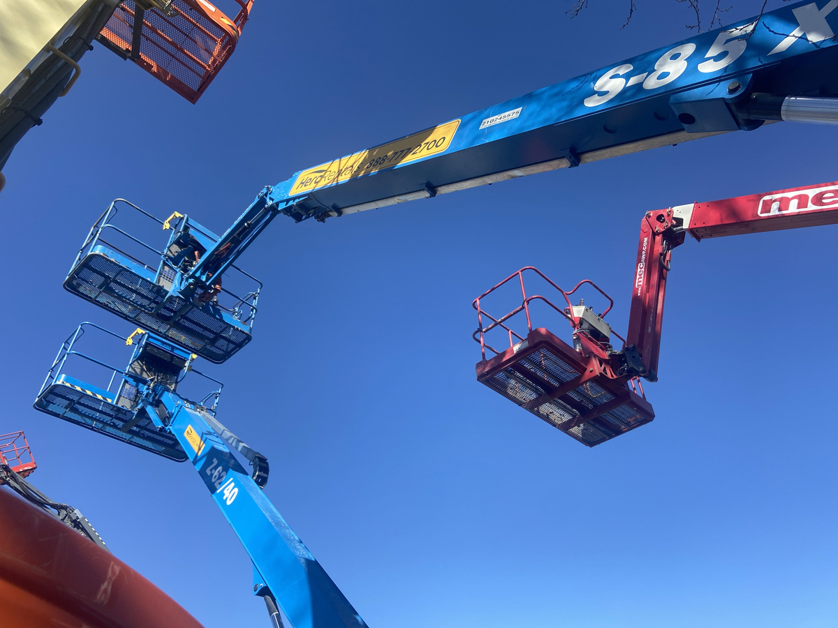 2018 Genie S-85-11