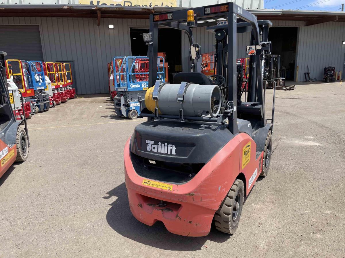 2021 Tailift FG25P