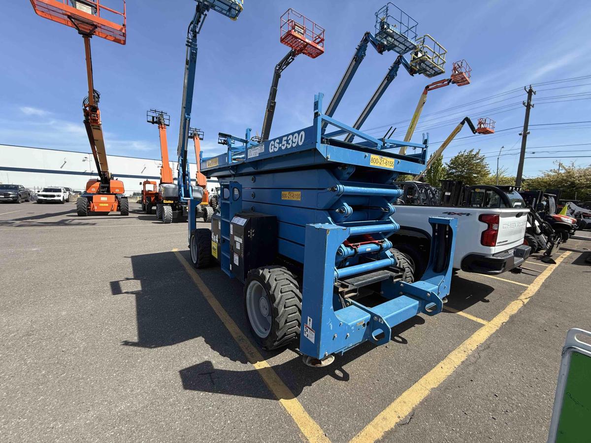 2018 Genie GS-5390 RT