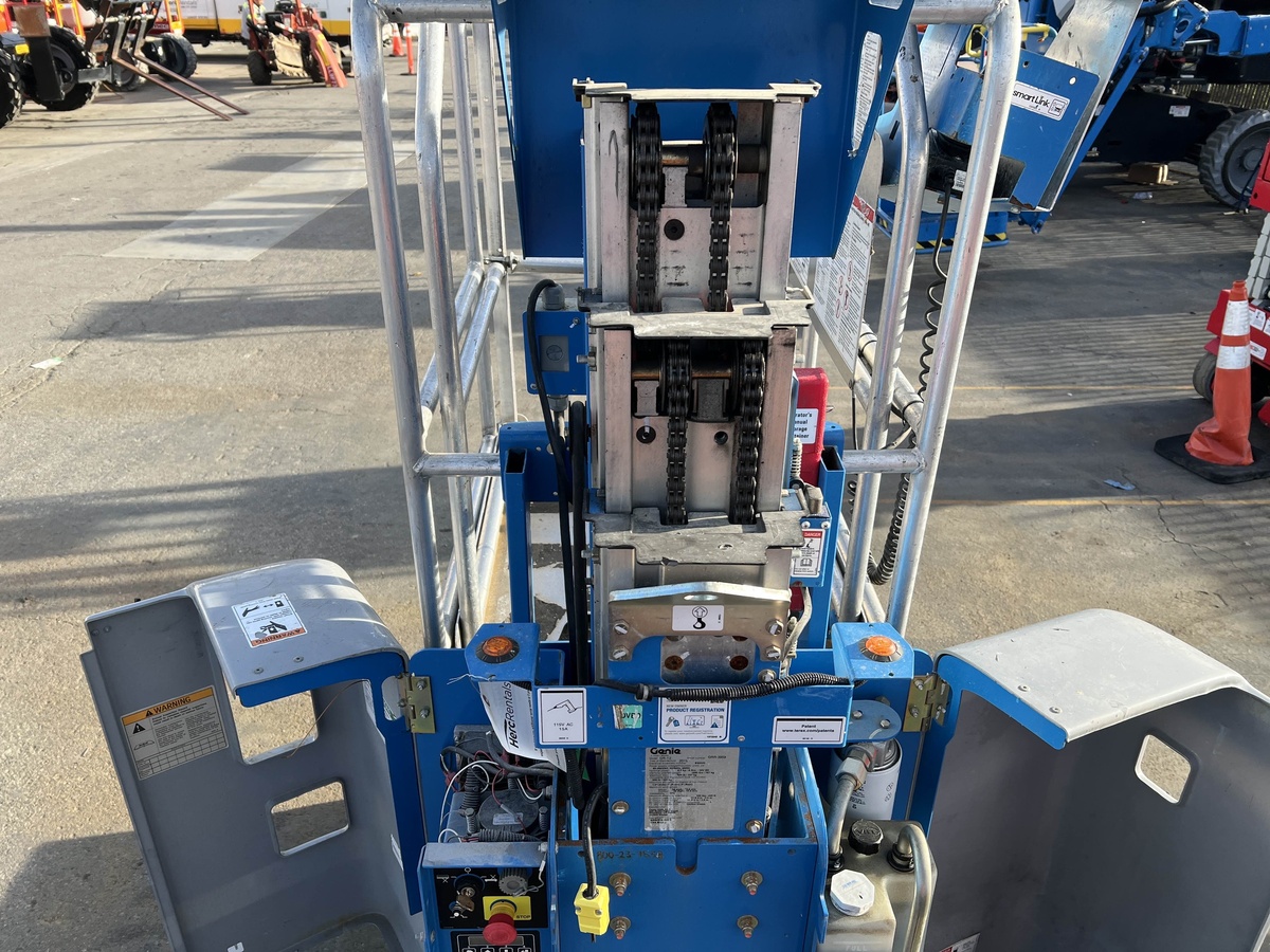 2018 Genie GR-12-15