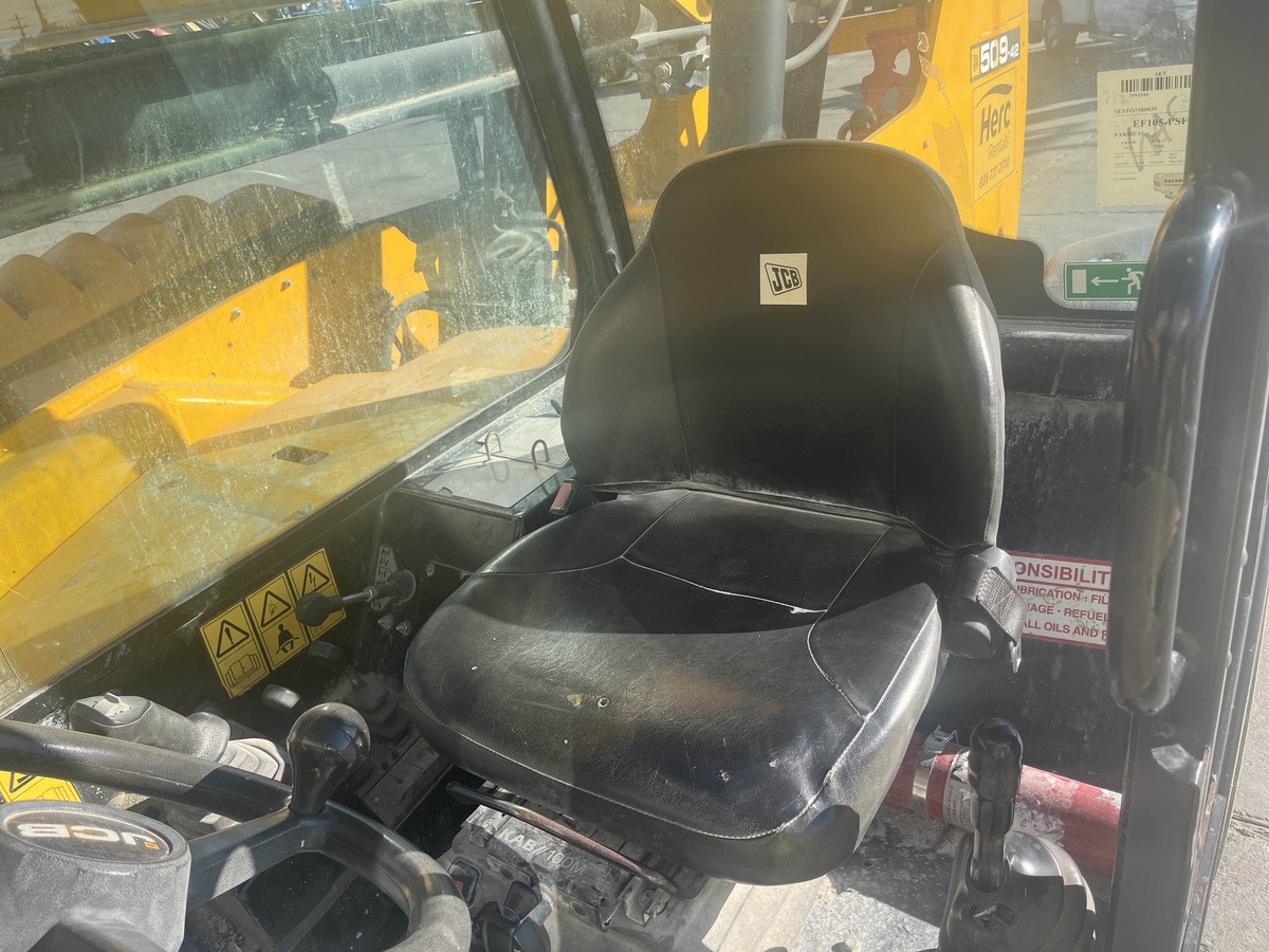 2021 JCB 509-42-8