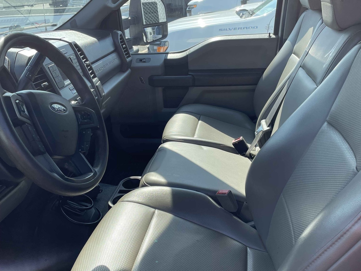 2019 Ford F550-5