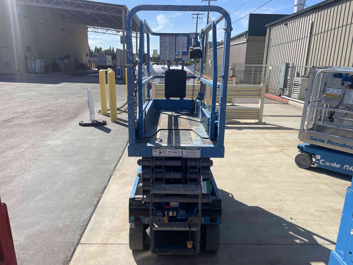 2017 Genie GS-1930-4