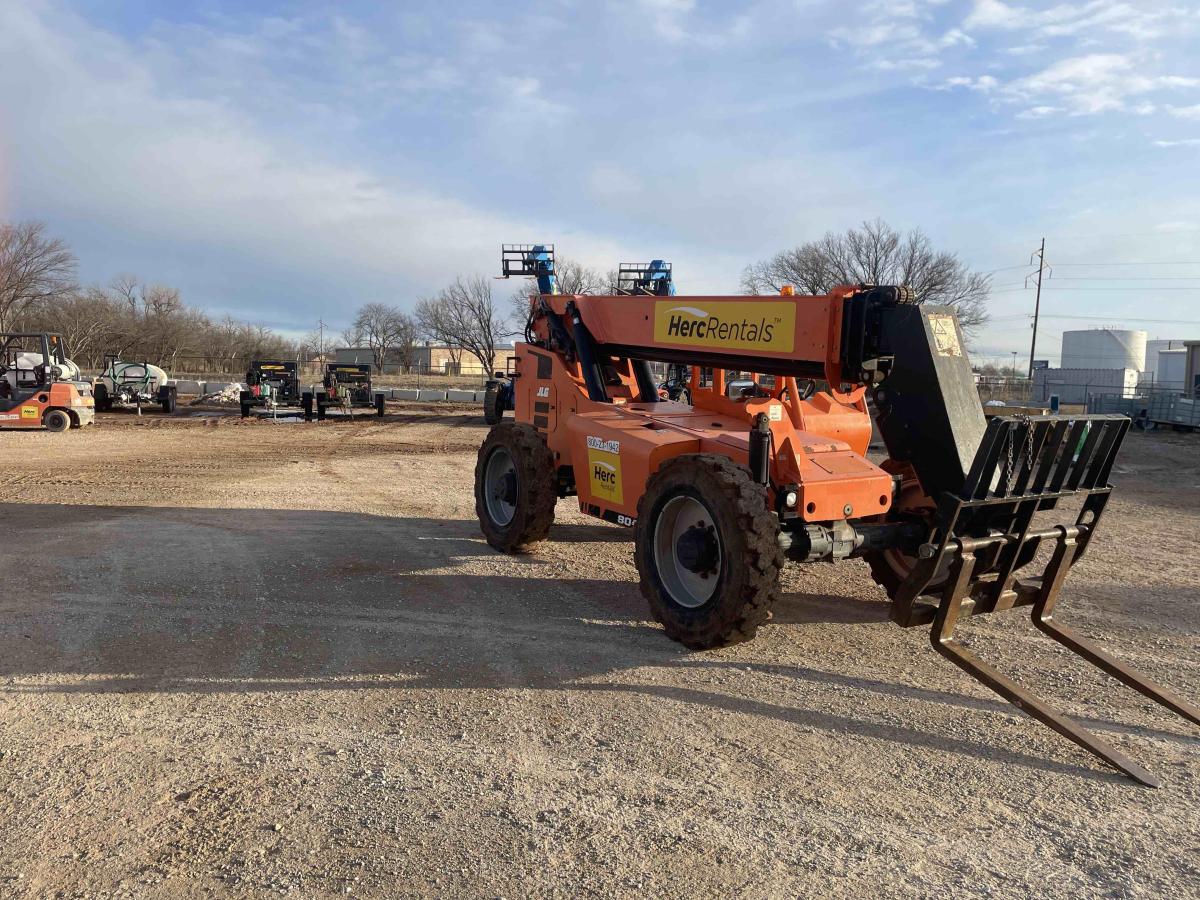 2018 SkyTrak 8042