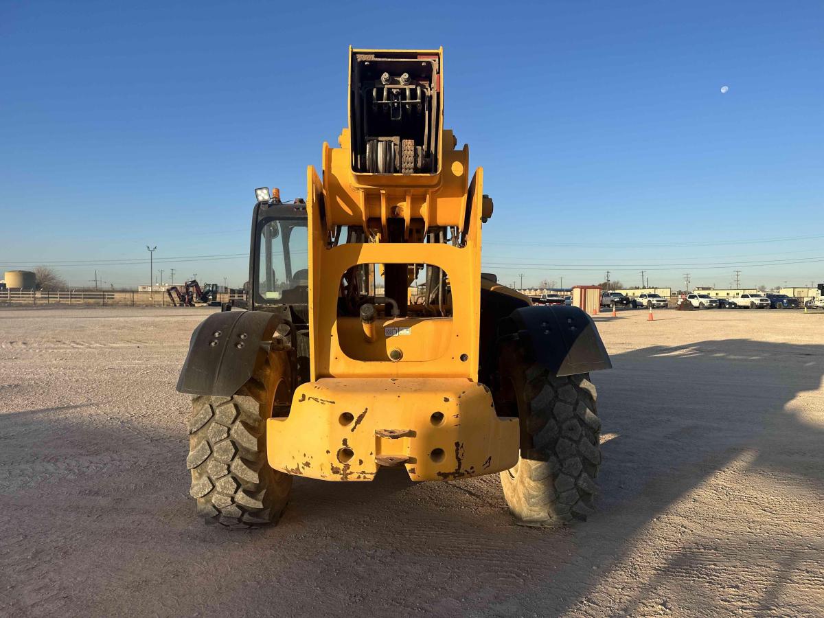 2017 JCB 510-56-6