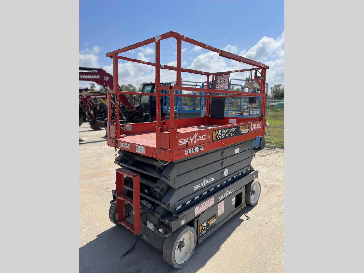 2016 Skyjack SJ4632