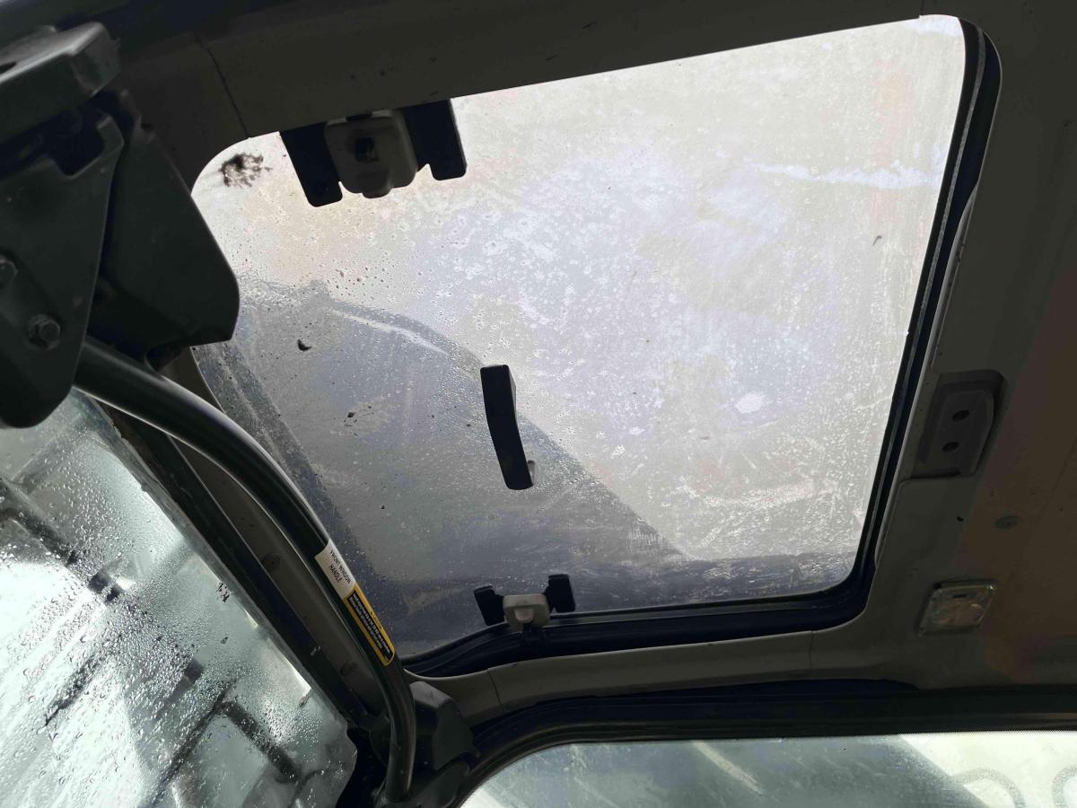 2019 John Deere 345GLC