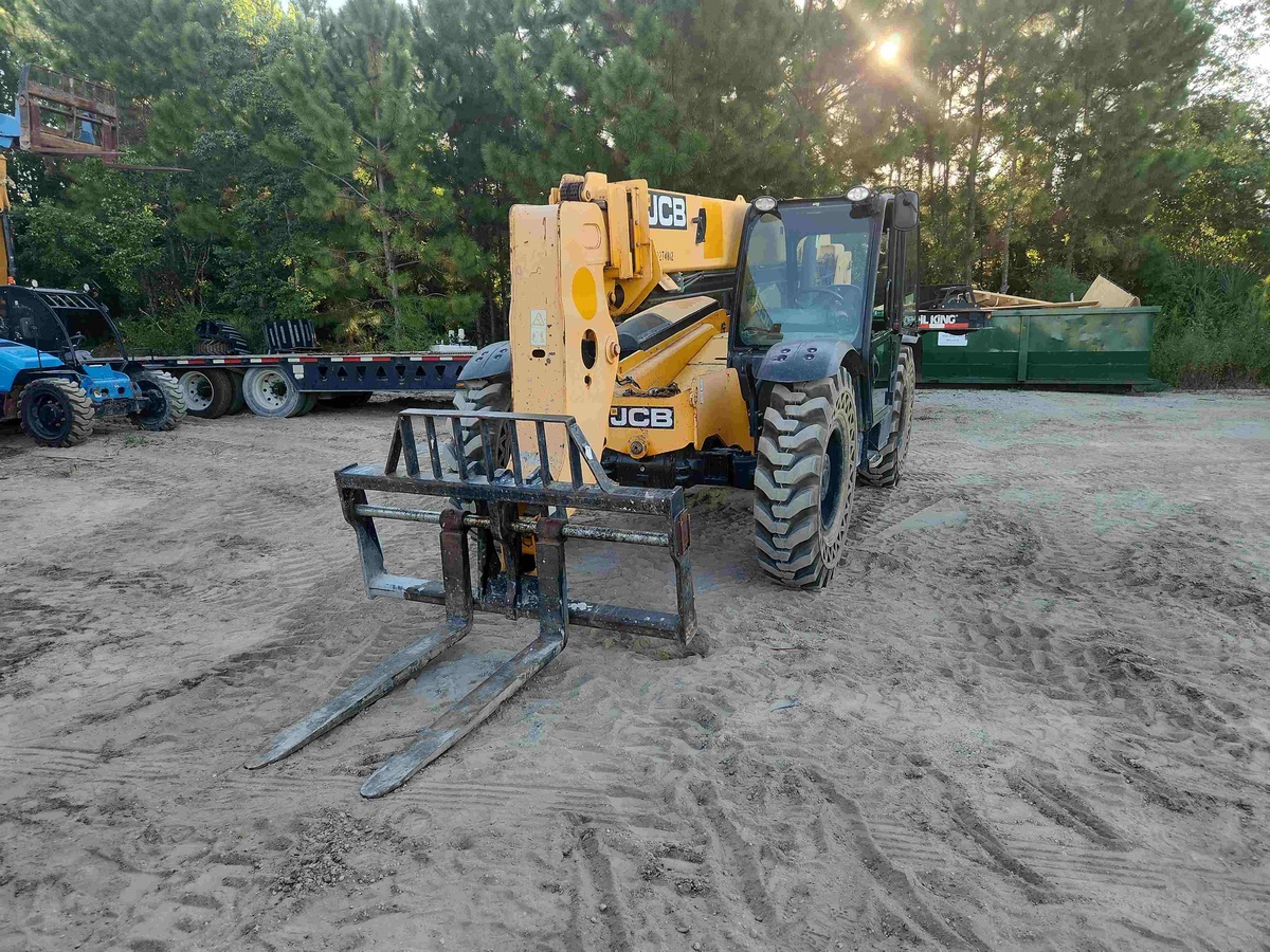 2019 JCB 507-42-2