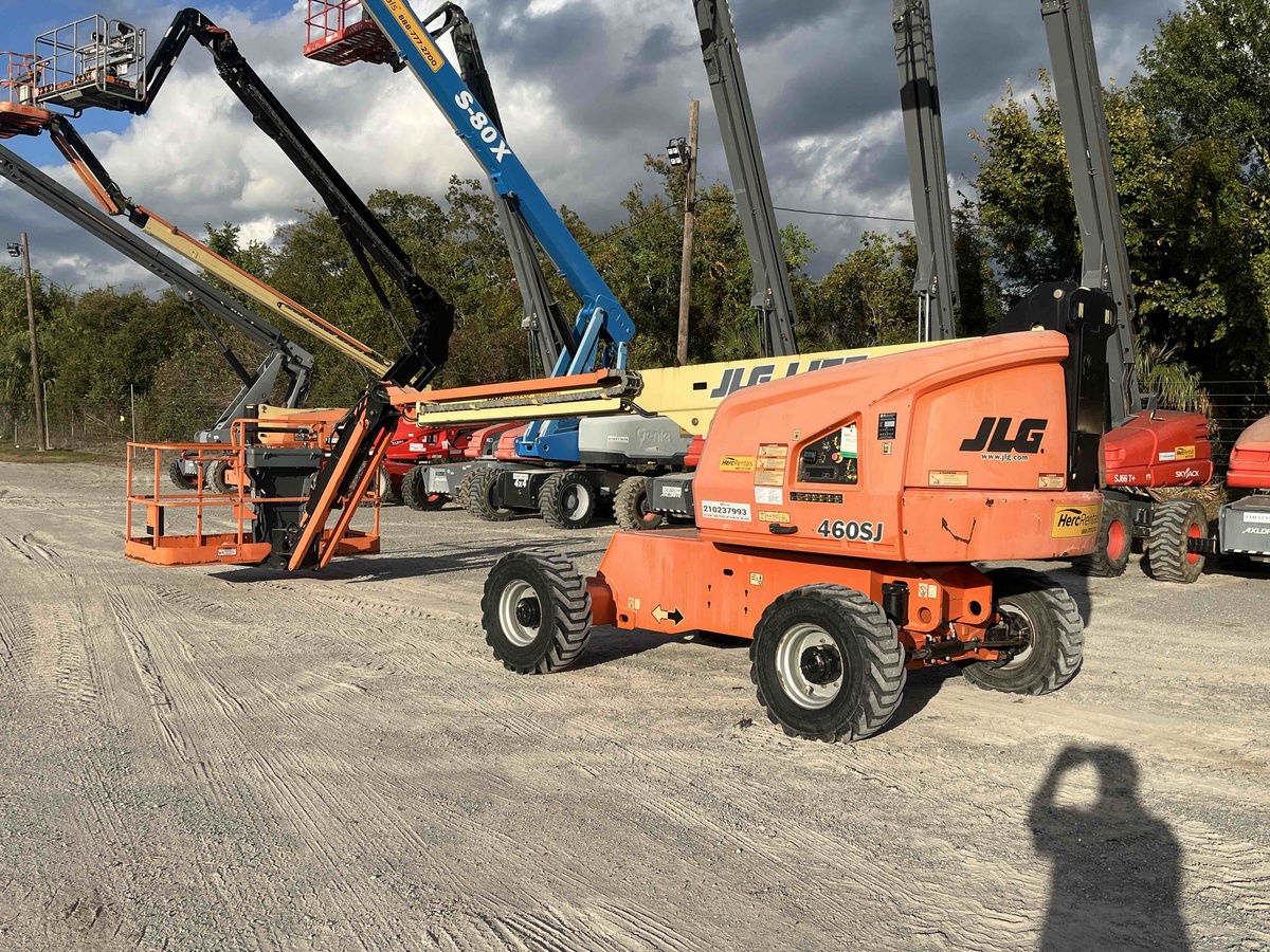 2018 JLG 460SJ-7
