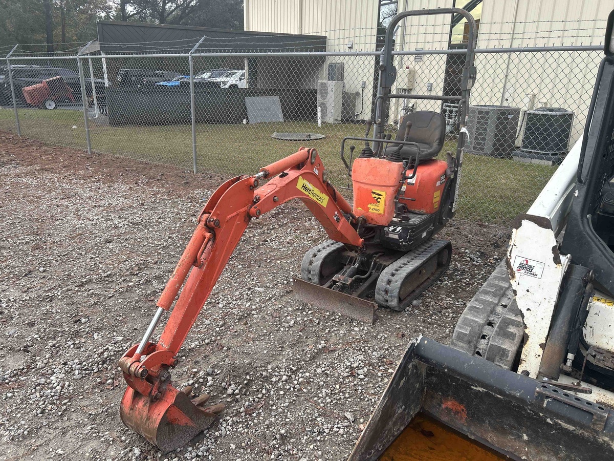 2019 Kubota K008-3 