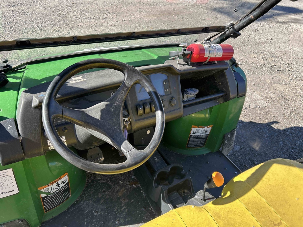 2021 John Deere XUV855M-8