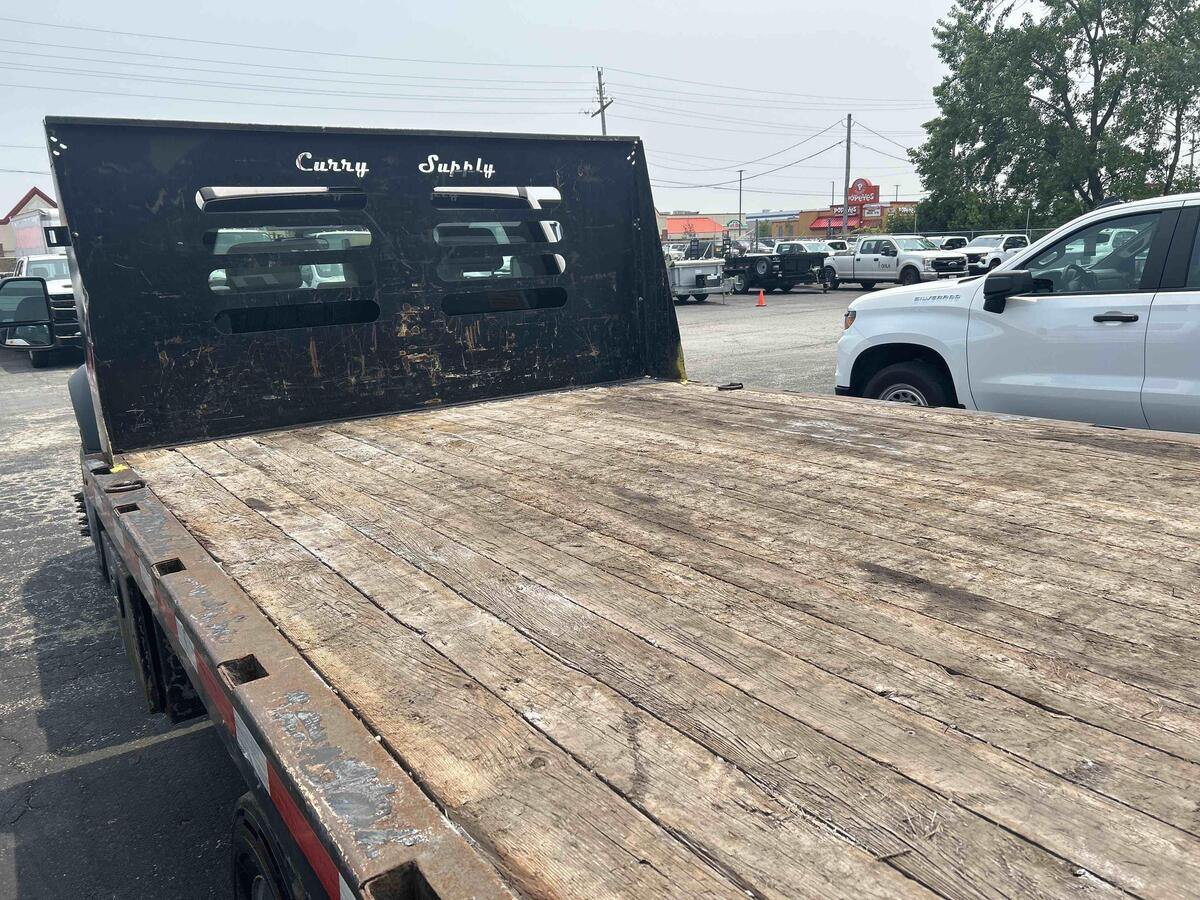 2021 Ford F550-5