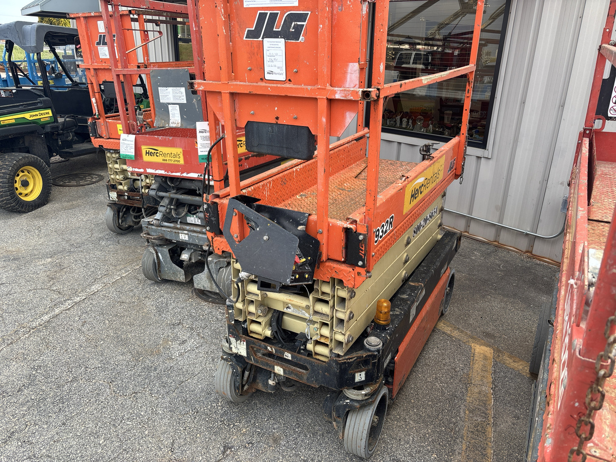 2018 JLG 1932R-2