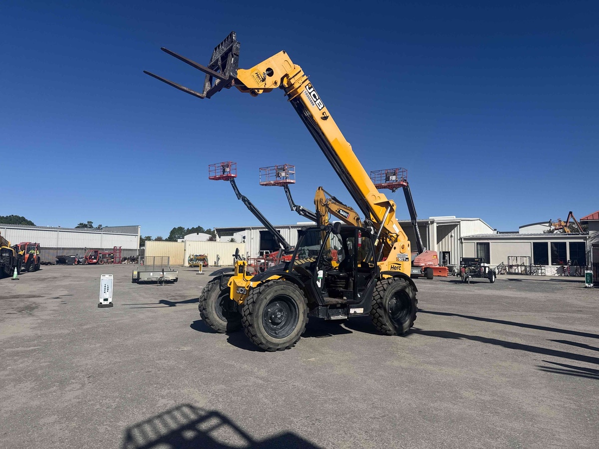 2022 JCB 507-42-1