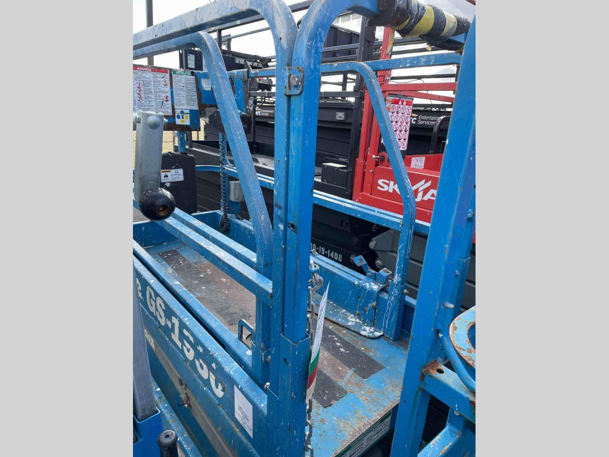2015 Genie GS-1930