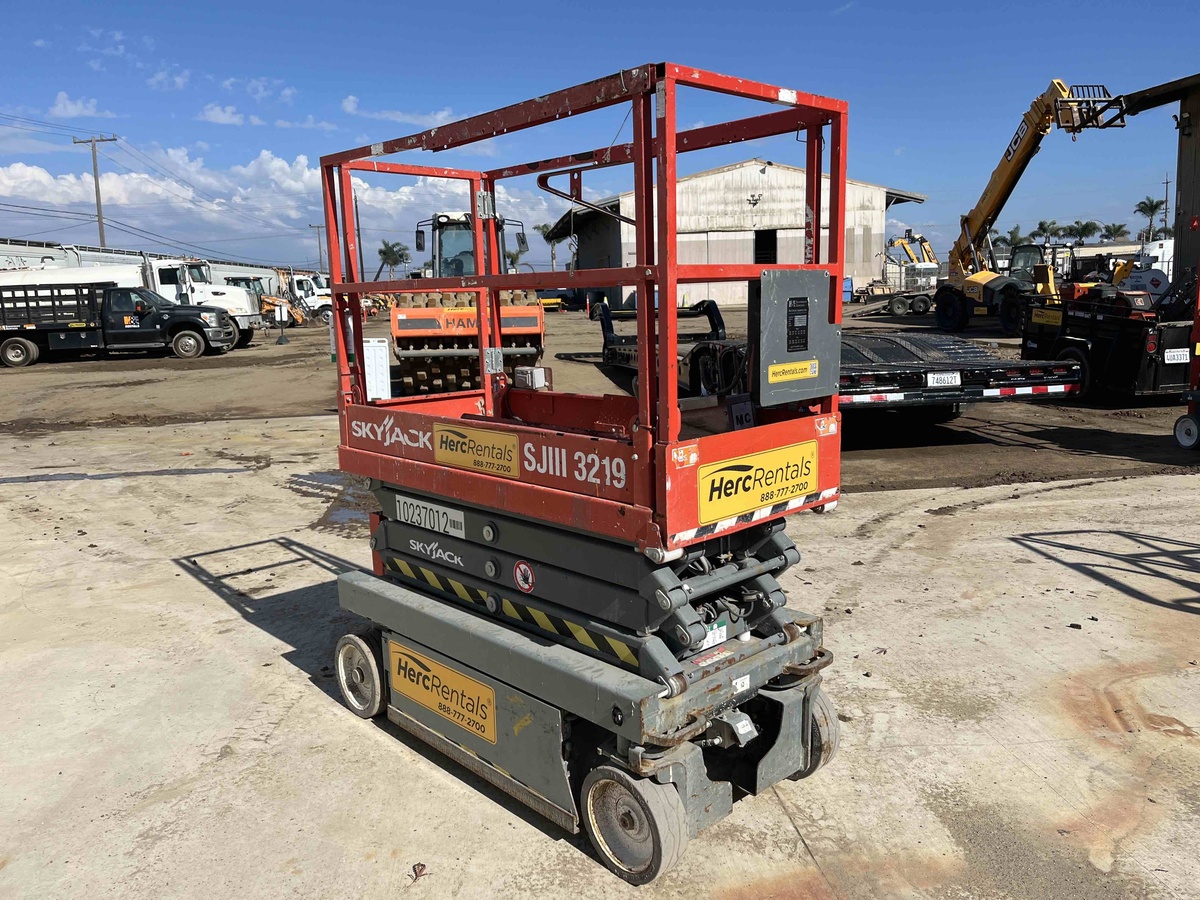 2018 Skyjack SJ3219-2