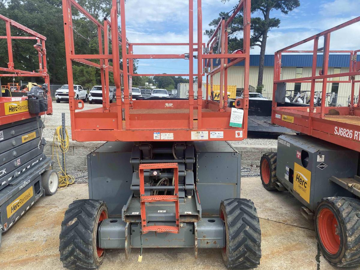 2018 Skyjack SJ-6832RT-3