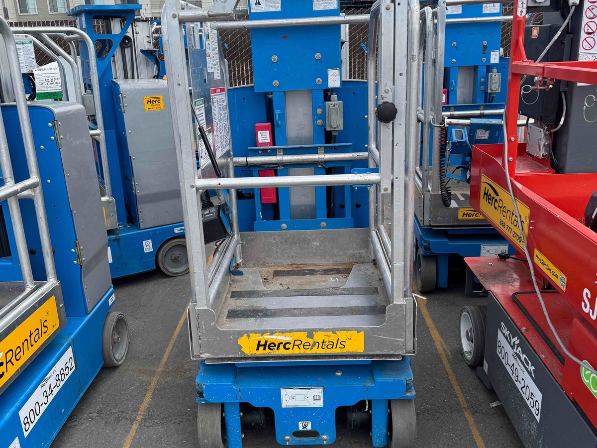 2019 Genie GR-12
