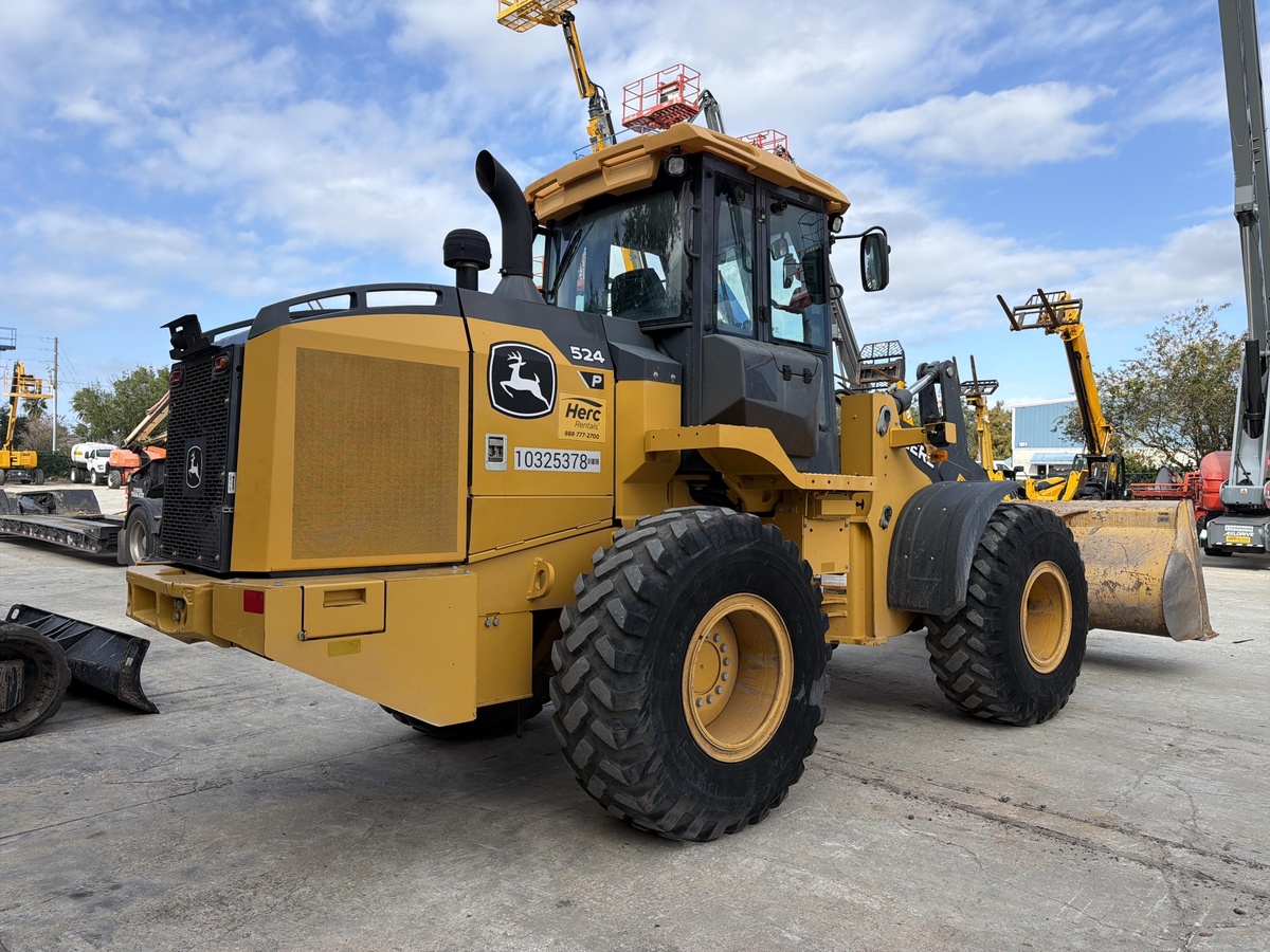 2021 John Deere 524 P-3