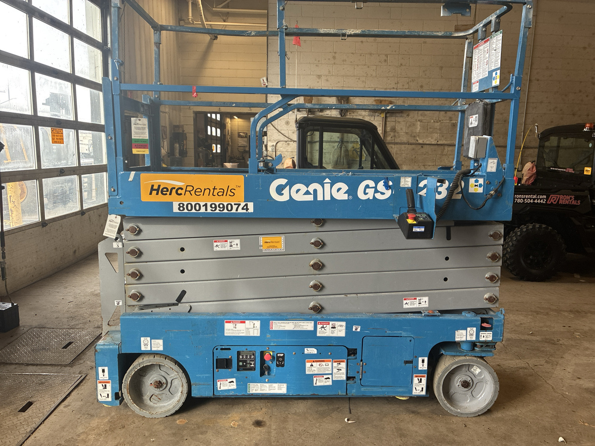 2018 Genie GS-3232-5