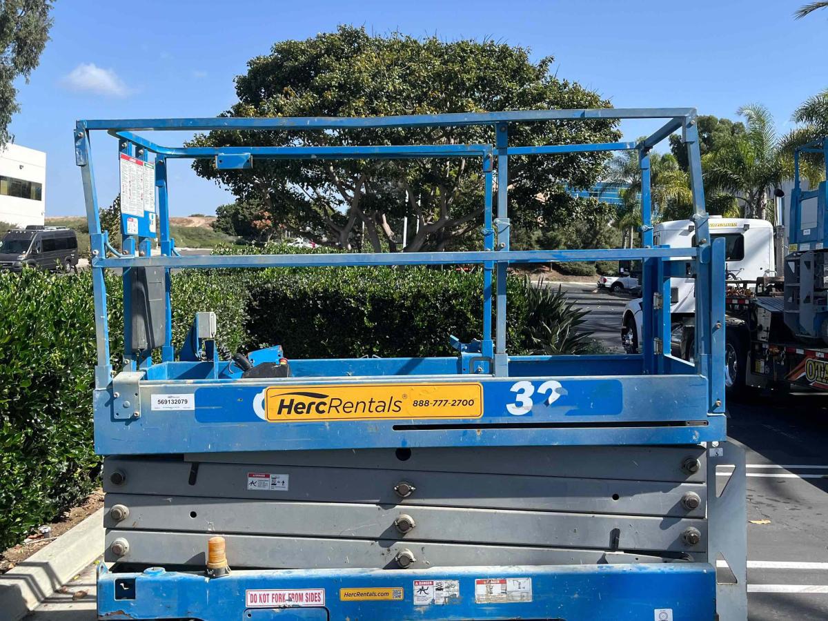 2017 Genie GS-2632