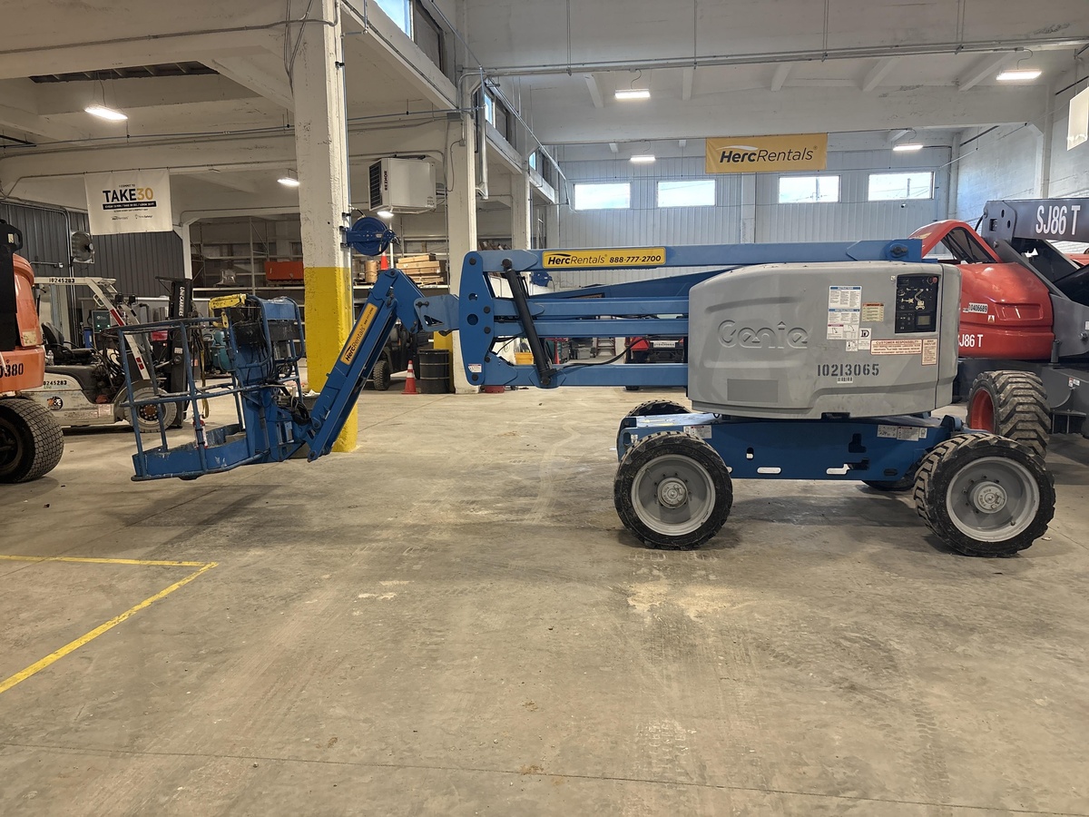 2017 Genie Z-45/25 RT