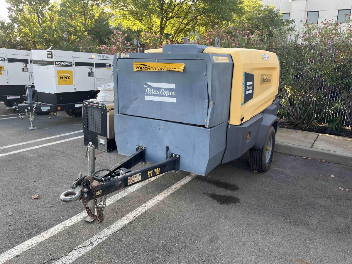 2017 Atlas Copco XAS 400-2