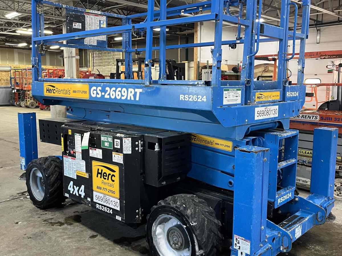 2016 Genie GS-2669 RT