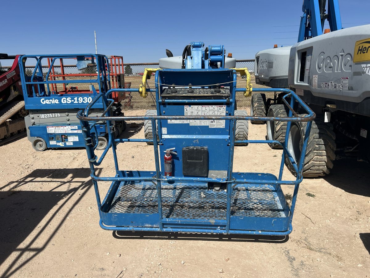 2017 Genie Z-45/25 RT-4