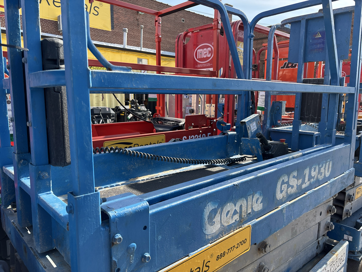 2018 Genie GS-1930-3