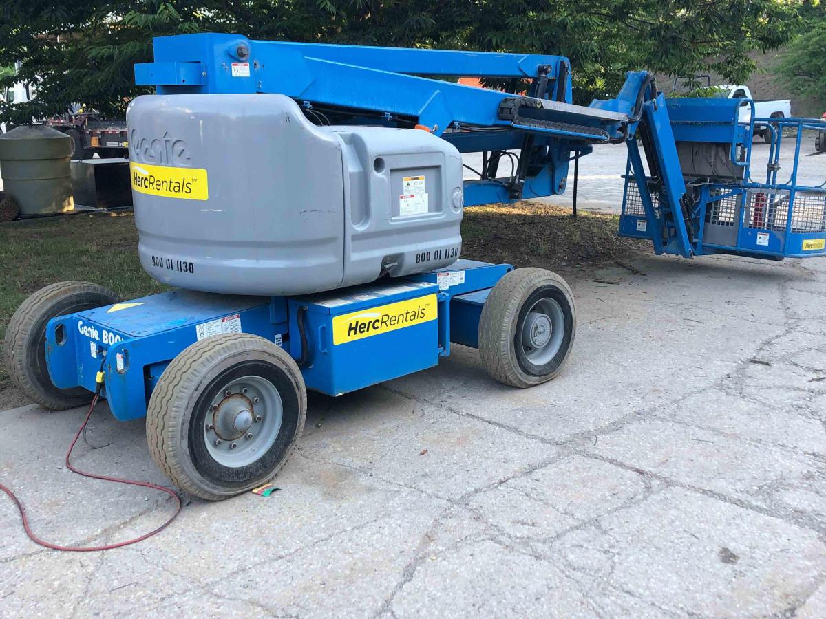2013 Genie Z-45/25