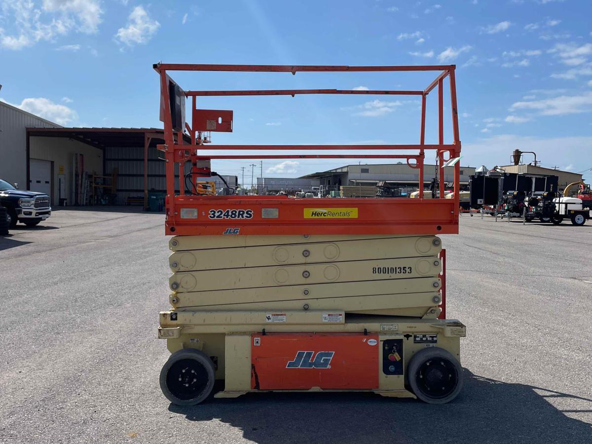 2016 JLG 3248RS