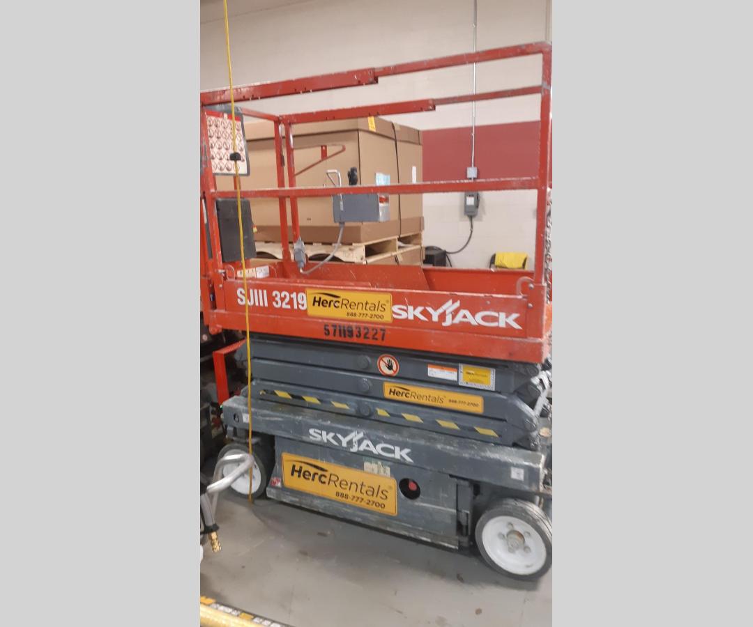 2014 Skyjack SJ3219