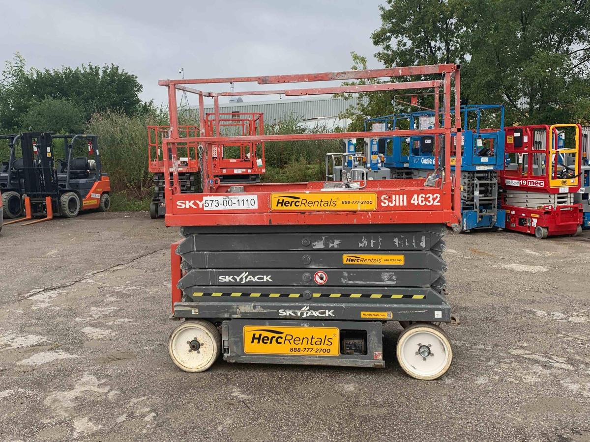 2014 Skyjack SJ4632