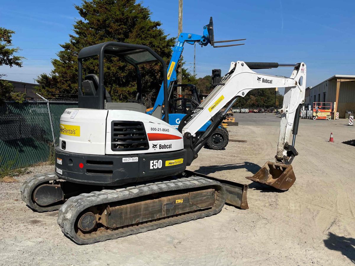 2018 Bobcat E50-1