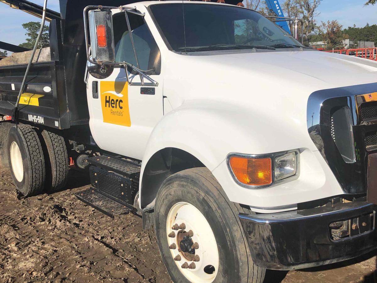 2015 Ford F750