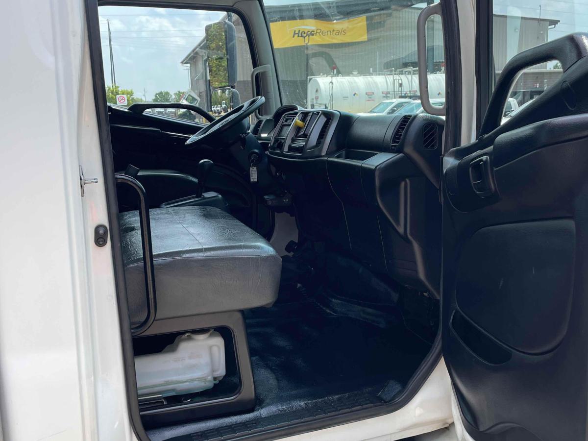 2018 Hino 268-9